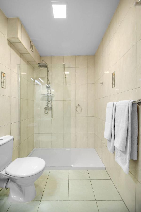 Taaakaryba Otel Kolobrzeg Dış mekan fotoğraf