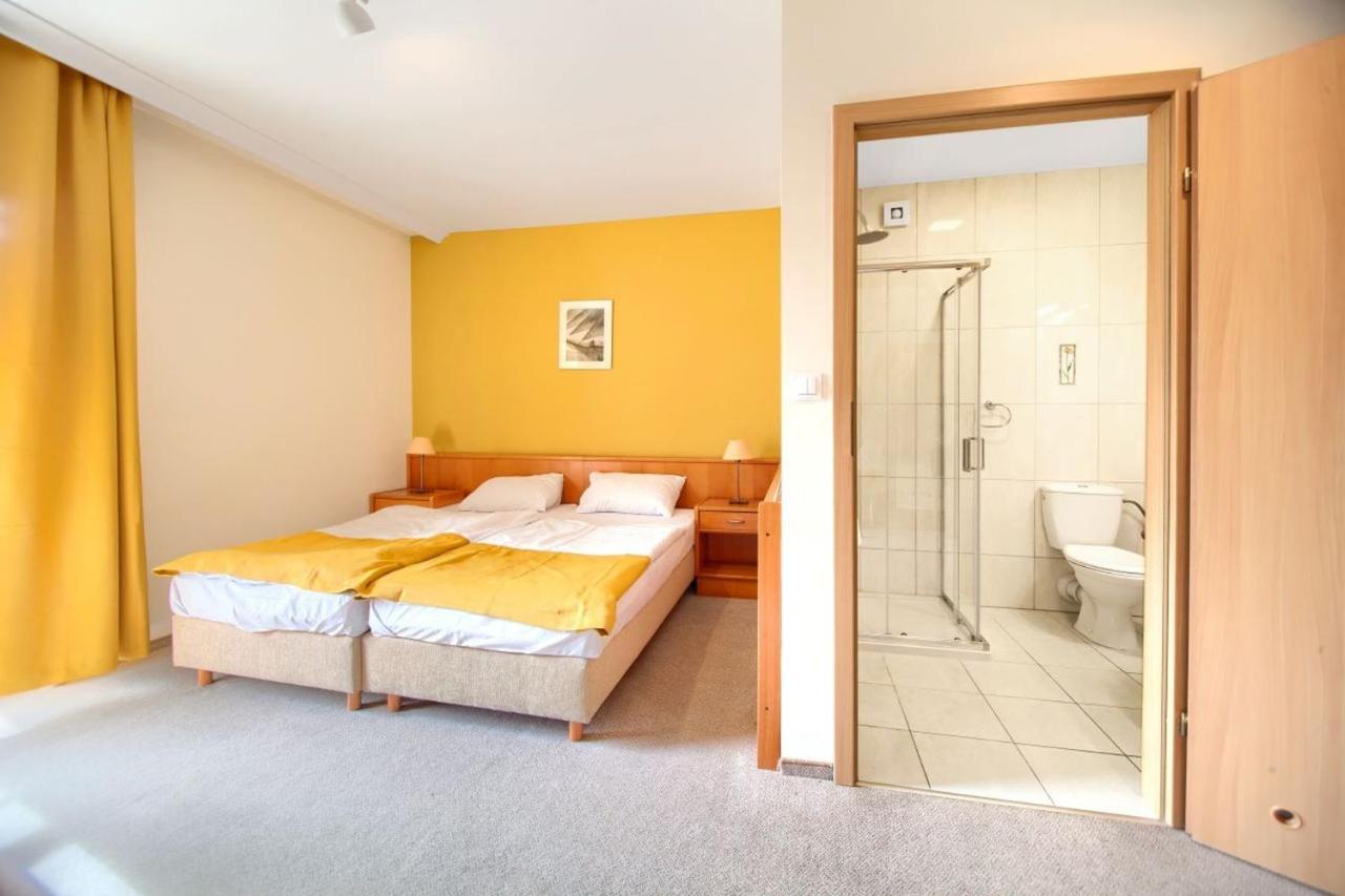 Taaakaryba Otel Kolobrzeg Dış mekan fotoğraf